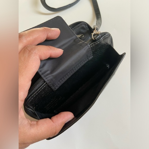 Buxton black wallet with strap - Picture 7 of 10